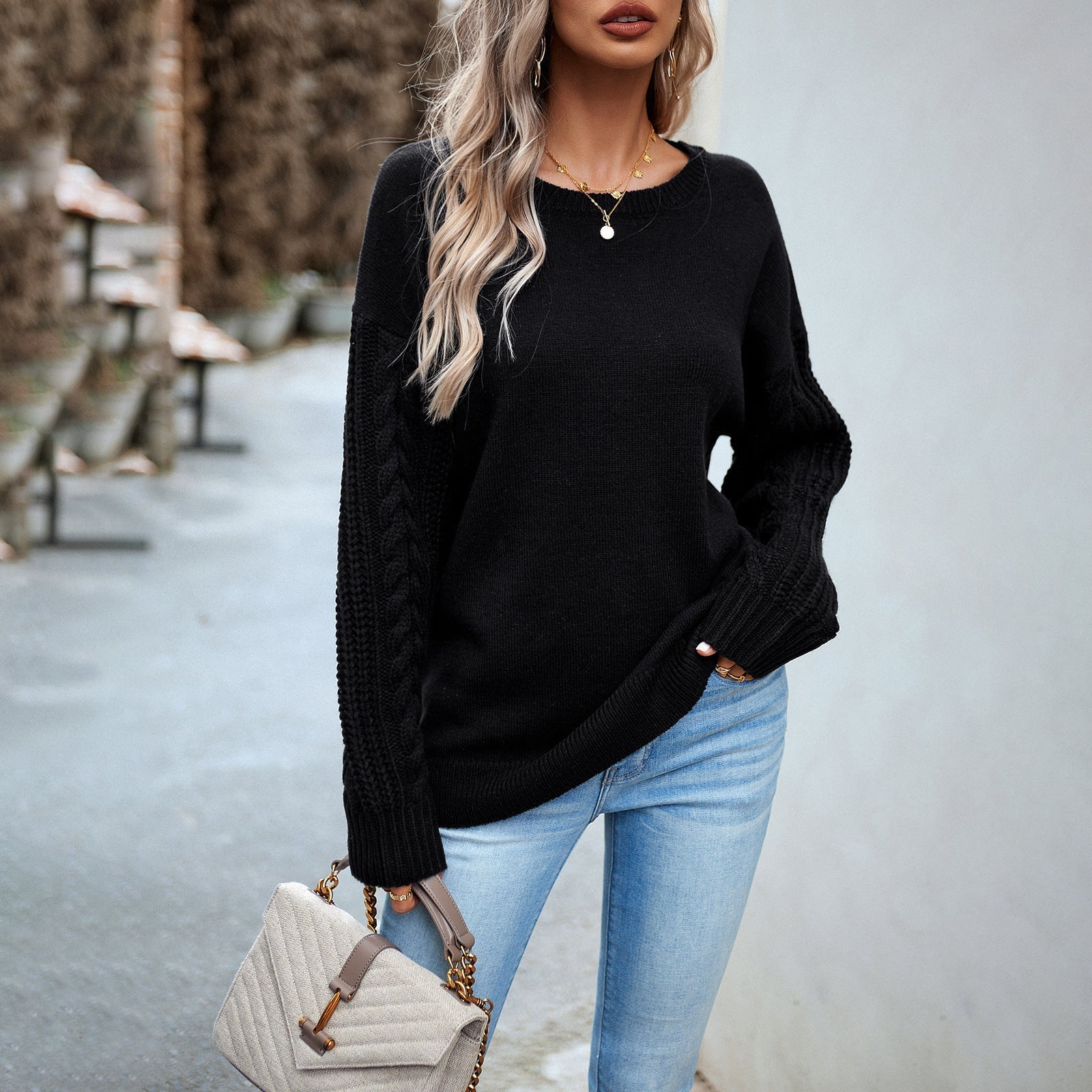 Pull Simple vivatelle Sorties Raffinées Noir