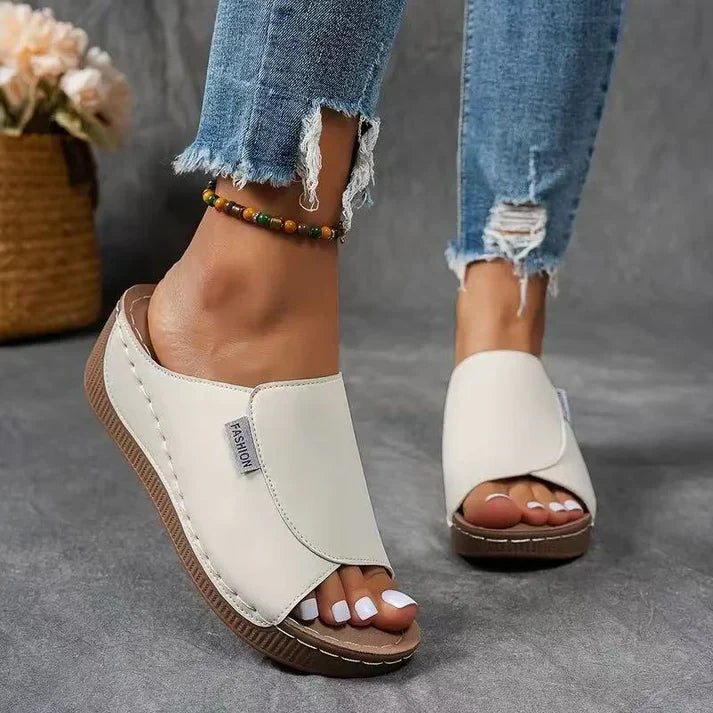 Lorena|Mules Compensées en Cuir Respirant Blanc